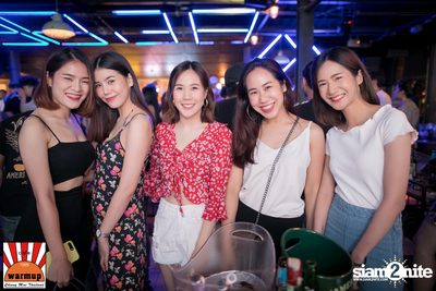 Singha Light: Blue Planet Revolution 4.5 ที่ วอร์ม อัพ คาเฟ่ เชียงใหม่ — photo 33