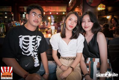 Singha Light: Blue Planet Revolution 4.5 ที่ วอร์ม อัพ คาเฟ่ เชียงใหม่ — photo 36