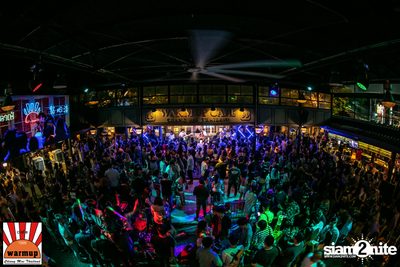 Singha Light: Blue Planet Revolution 4.5 ที่ วอร์ม อัพ คาเฟ่ เชียงใหม่ — photo 62