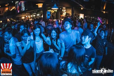 Singha Light: Blue Planet Revolution 4.5 ที่ วอร์ม อัพ คาเฟ่ เชียงใหม่ — photo 81