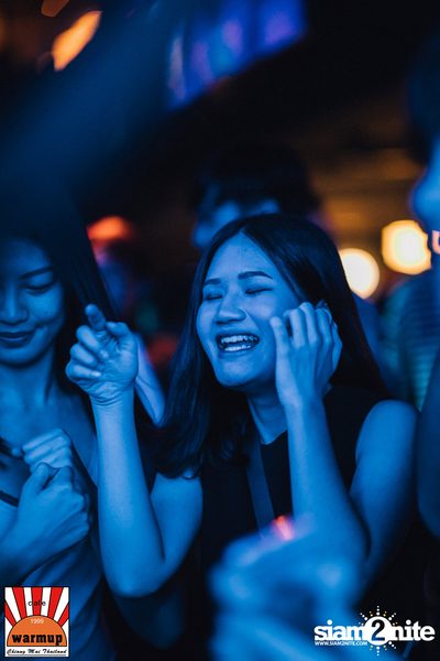 Singha Light: Blue Planet Revolution 4.5 ที่ วอร์ม อัพ คาเฟ่ เชียงใหม่ — photo 87