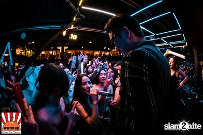 Singha Light: Blue Planet Revolution 4.5 ที่ วอร์ม อัพ คาเฟ่ เชียงใหม่ — photo 109