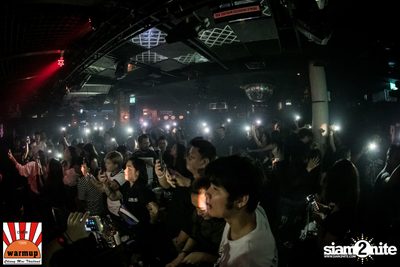 Singha Light: Blue Planet Revolution 4.5 ที่ วอร์ม อัพ คาเฟ่ เชียงใหม่ — photo 134