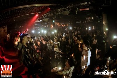 Singha Light: Blue Planet Revolution 4.5 ที่ วอร์ม อัพ คาเฟ่ เชียงใหม่ — photo 135