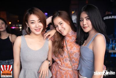 Singha Light: Blue Planet Revolution 4.5 ที่ วอร์ม อัพ คาเฟ่ เชียงใหม่ — photo 167