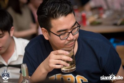 Friday Night at Ainu Bar — photo 11