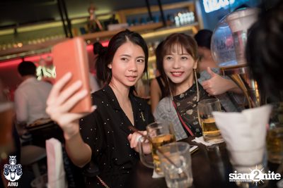 Friday Night at Ainu Bar — photo 20