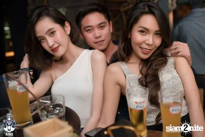 Friday Night at Ainu Bar — photo 33