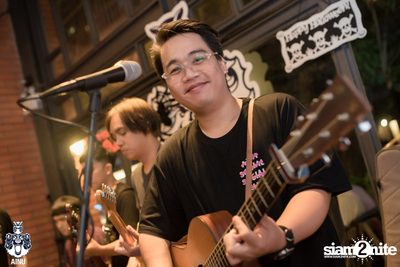 Friday Night at Ainu Bar — photo 40