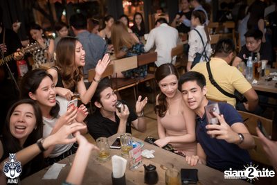 Friday Night at Ainu Bar — photo 42