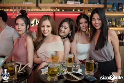 Friday Night at Ainu Bar — photo 45