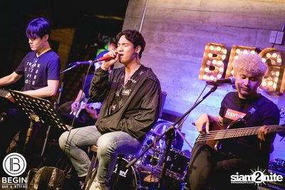 Fridays ที่ร้าน บีกิน บาร์, ถนนศรีนครินทร์ — photo 11