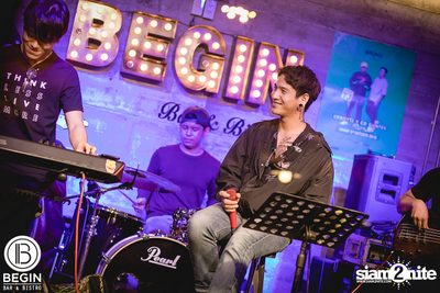 Fridays ที่ร้าน บีกิน บาร์, ถนนศรีนครินทร์ — photo 23