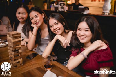 Fridays ที่ร้าน บีกิน บาร์, ถนนศรีนครินทร์ — photo 34