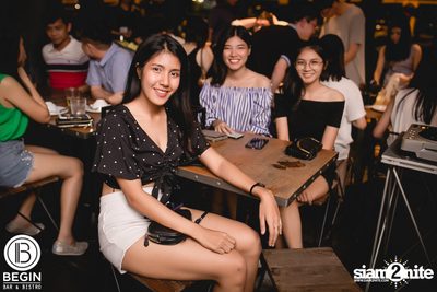 Fridays ที่ร้าน บีกิน บาร์, ถนนศรีนครินทร์ — photo 68