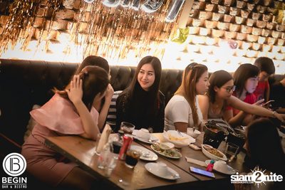 Fridays ที่ร้าน บีกิน บาร์, ถนนศรีนครินทร์ — photo 73