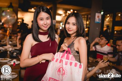 Fridays ที่ร้าน บีกิน บาร์, ถนนศรีนครินทร์ — photo 75