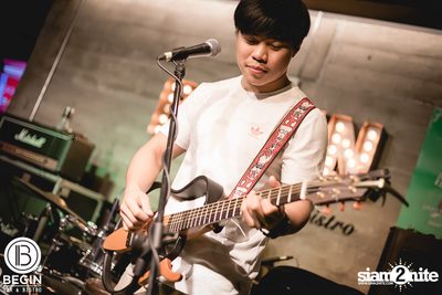 Fridays ที่ร้าน บีกิน บาร์, ถนนศรีนครินทร์ — photo 93