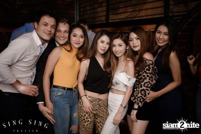 BLING IT กับ Bangkok Invaders ที่ ซิง ซิง เธียเตอร์ — photo 51