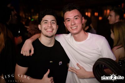 BLING IT กับ Bangkok Invaders ที่ ซิง ซิง เธียเตอร์ — photo 57