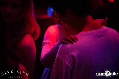 BLING IT กับ Bangkok Invaders ที่ ซิง ซิง เธียเตอร์ — photo 63