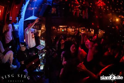 BLING IT กับ Bangkok Invaders ที่ ซิง ซิง เธียเตอร์ — photo 76