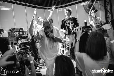 Yellow Bar นำเสนอ Fukking Hero x The Toys — photo 74