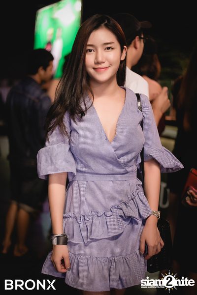 BRONX นำเสนอ UrboyTJ x CD Guntee — photo 5