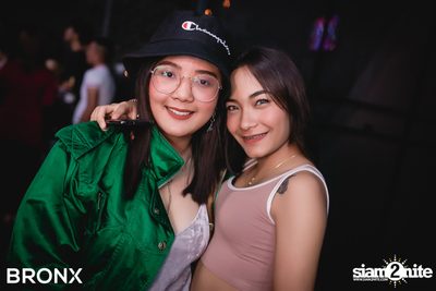 BRONX นำเสนอ UrboyTJ x CD Guntee — photo 60