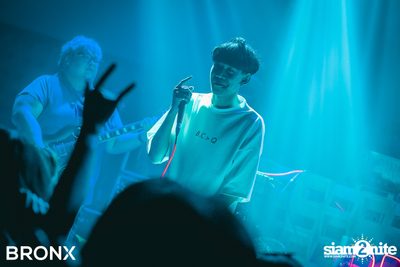 BRONX นำเสนอ UrboyTJ x CD Guntee — photo 71