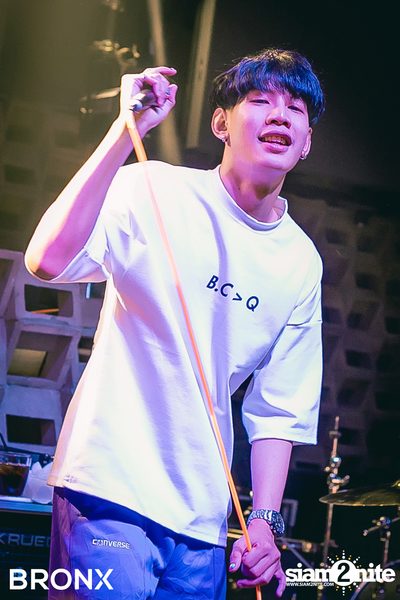 BRONX นำเสนอ UrboyTJ x CD Guntee — photo 76