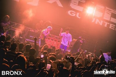 BRONX นำเสนอ UrboyTJ x CD Guntee — photo 97