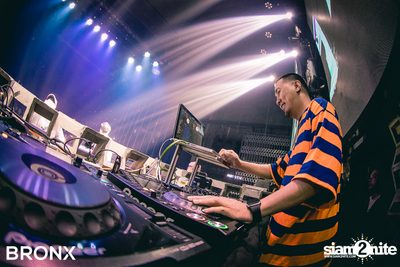BRONX นำเสนอ UrboyTJ x CD Guntee — photo 111