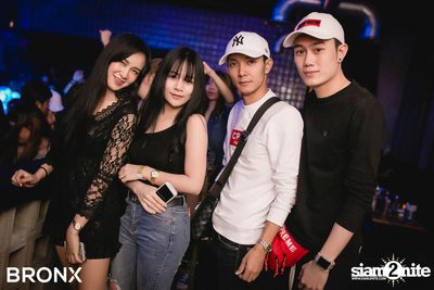 BRONX นำเสนอ UrboyTJ x CD Guntee — photo 121