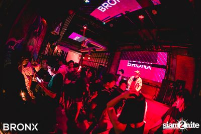 BRONX นำเสนอ UrboyTJ x CD Guntee — photo 134