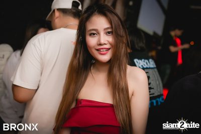 BRONX นำเสนอ UrboyTJ x CD Guntee — photo 145