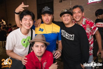 Oat Pramote at 20Something Bar — photo 5