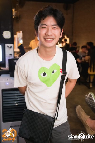 Oat Pramote at 20Something Bar — photo 6