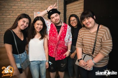 Oat Pramote at 20Something Bar — photo 33