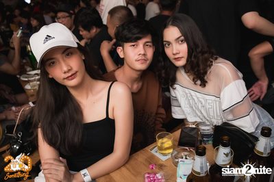 Oat Pramote at 20Something Bar — photo 45