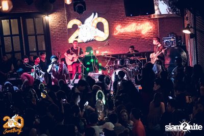 Oat Pramote at 20Something Bar — photo 72