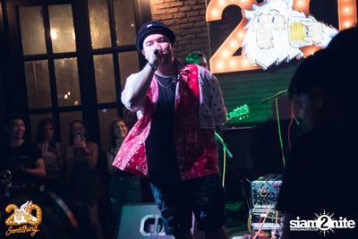 Oat Pramote at 20Something Bar — photo 90