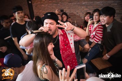 Oat Pramote at 20Something Bar — photo 96
