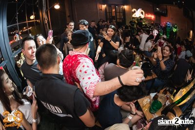 Oat Pramote at 20Something Bar — photo 105