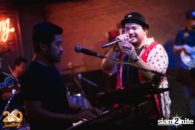 Oat Pramote at 20Something Bar — photo 113