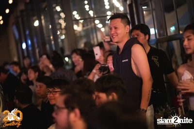 Oat Pramote at 20Something Bar — photo 124