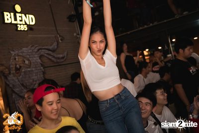 Oat Pramote at 20Something Bar — photo 133