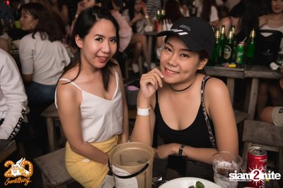 Oat Pramote at 20Something Bar — photo 135