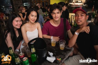 Oat Pramote at 20Something Bar — photo 137