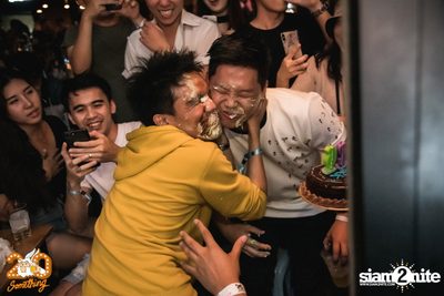 Oat Pramote at 20Something Bar — photo 146